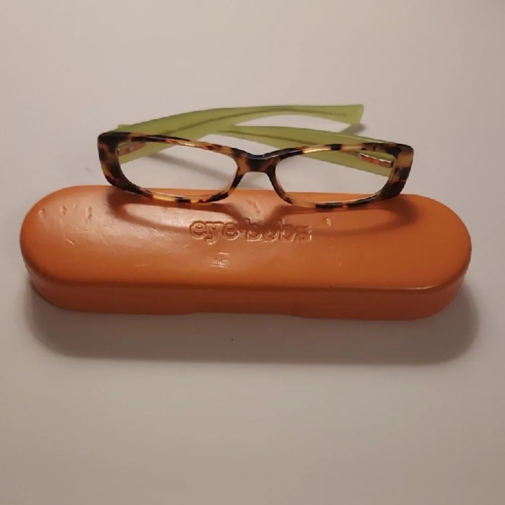 Eyebobs Reading Glasses Tortoiseshell And Green Co-Conspirator Readers